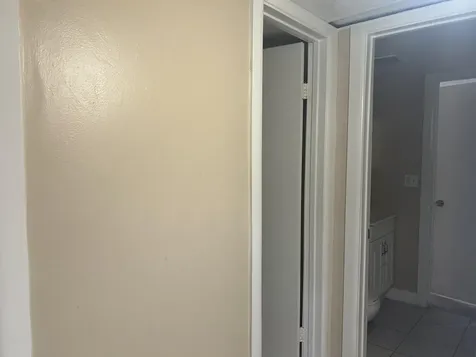 1505 Crescent Circle Lake Park FL 33403