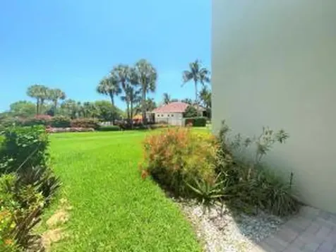 1915 Lavers Circle Delray Beach FL 33444