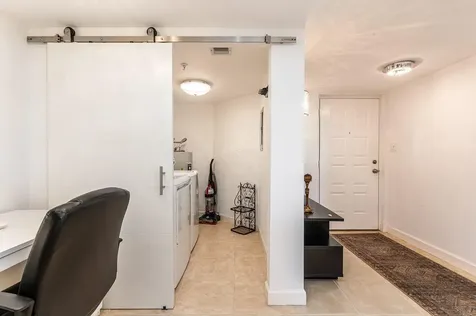 1915 Lavers Circle Delray Beach FL 33444