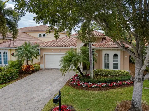 742 Sw Palm Cove Drive Palm City FL 34990