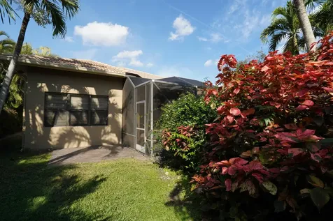 7518 Via Grande Boynton Beach FL 33437