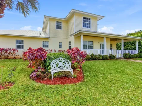 9322 Se Athena Street Hobe Sound FL 33455