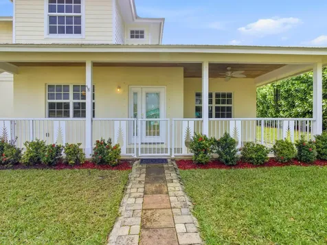 9322 Se Athena Street Hobe Sound FL 33455