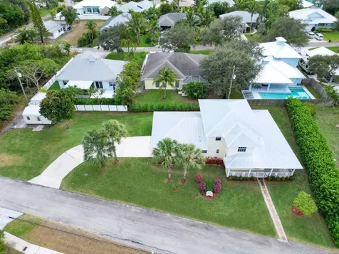 9322 Se Athena Street Hobe Sound FL 33455