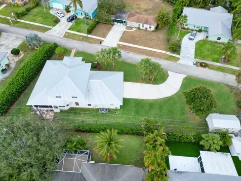 9322 Se Athena Street Hobe Sound FL 33455