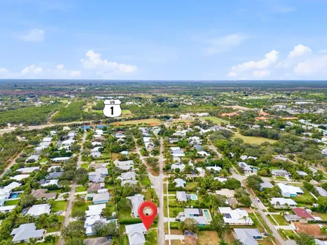 9322 Se Athena Street Hobe Sound FL 33455
