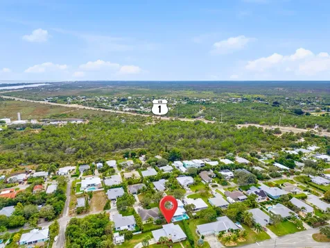 9322 Se Athena Street Hobe Sound FL 33455