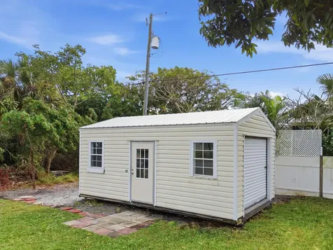 9322 Se Athena Street Hobe Sound FL 33455