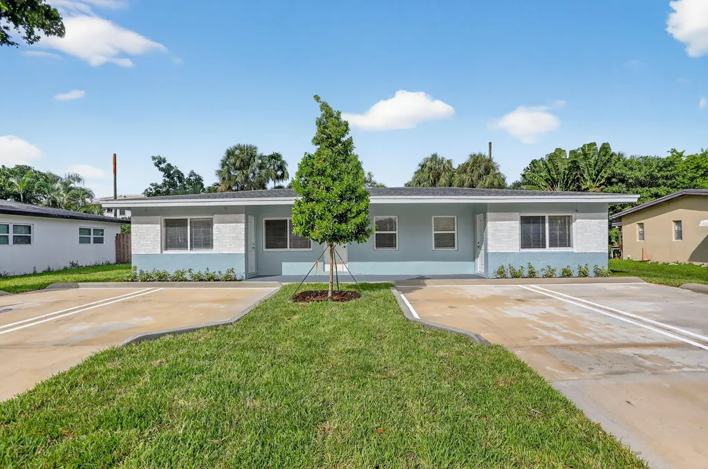 1851 NE 25th Avenue Pompano Beach FL 33062