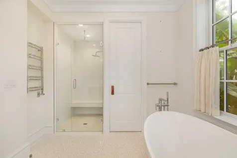 216 Sandpiper Drive Palm Beach FL 33480