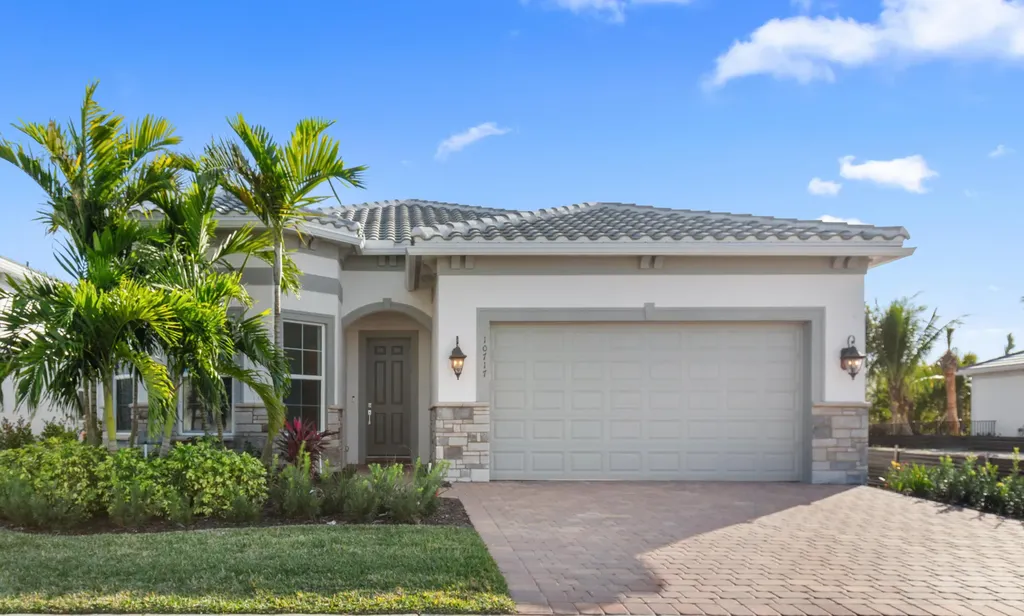 10717 Northbrook Circle Palm Beach Gardens FL 33412