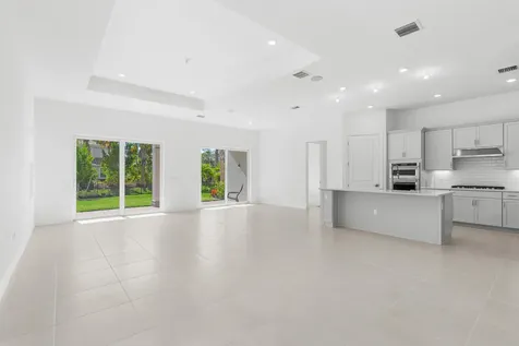 10717 Northbrook Circle Palm Beach Gardens FL 33412