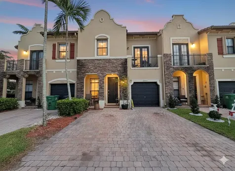 23715 Sw 114th Place Homestead FL 33032