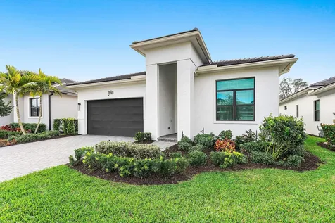 2752 Se Ashfield Drive Port Saint Lucie FL 34984