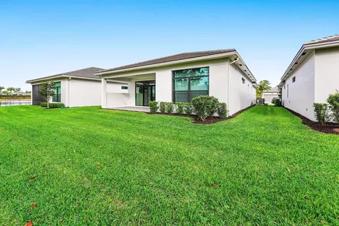 2752 Se Ashfield Drive Port Saint Lucie FL 34984