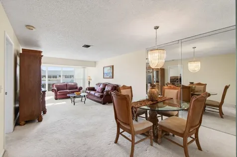 1721 Nw 20th Avenue Delray Beach FL 33445