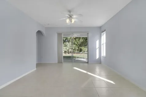 708 Sw Rocky Bayou Terrace Port Saint Lucie FL 34986