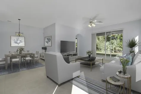 708 Sw Rocky Bayou Terrace Port Saint Lucie FL 34986