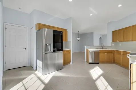 708 Sw Rocky Bayou Terrace Port Saint Lucie FL 34986