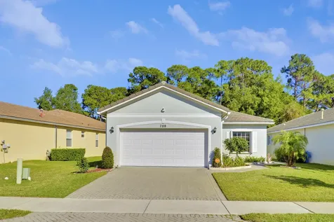 708 Sw Rocky Bayou Terrace Port Saint Lucie FL 34986