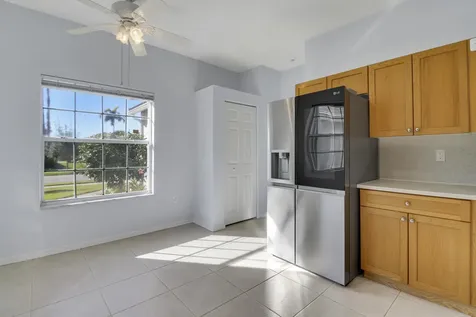 708 Sw Rocky Bayou Terrace Port Saint Lucie FL 34986