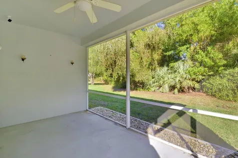 708 Sw Rocky Bayou Terrace Port Saint Lucie FL 34986