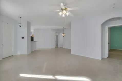 708 Sw Rocky Bayou Terrace Port Saint Lucie FL 34986