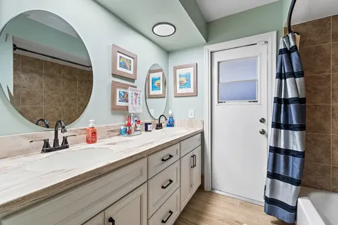 3881 Se Fairway Stuart FL 34997