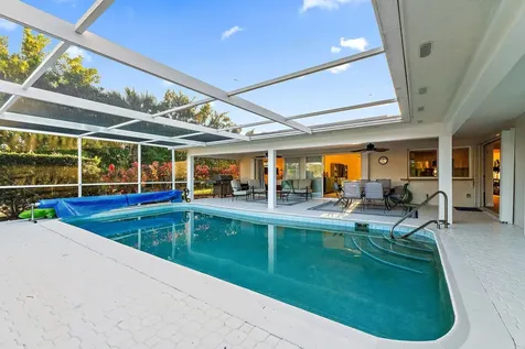 3881 Se Fairway Stuart FL 34997