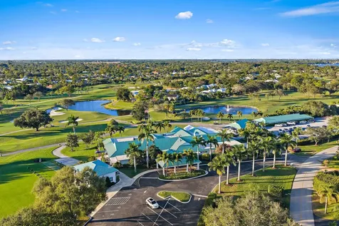 3881 Se Fairway Stuart FL 34997