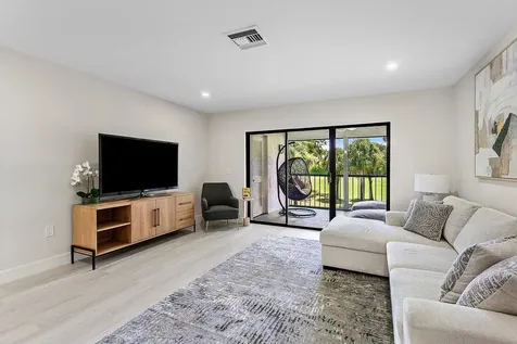 20 Southport Lane Boynton Beach FL 33436