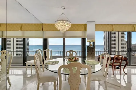 5540 N Ocean Drive Singer Island FL 33404