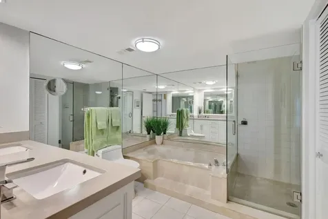 5540 N Ocean Drive Singer Island FL 33404