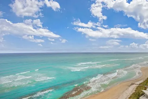 5540 N Ocean Drive Singer Island FL 33404