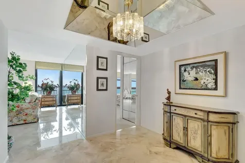 5540 N Ocean Drive Singer Island FL 33404