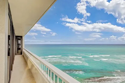 5540 N Ocean Drive Singer Island FL 33404