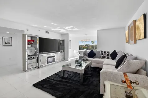 5778 Crystal Shores Drive Boynton Beach FL 33437