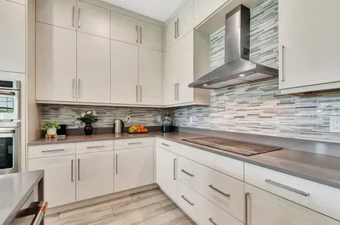 2828 Gin Berry Way West Palm Beach FL 33401