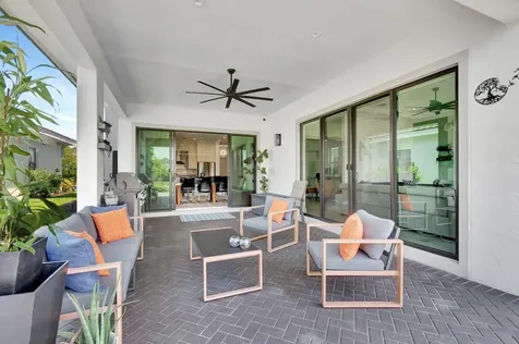 2828 Gin Berry Way West Palm Beach FL 33401