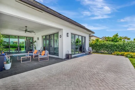 2828 Gin Berry Way West Palm Beach FL 33401
