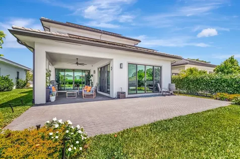 2828 Gin Berry Way West Palm Beach FL 33401