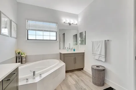 2828 Gin Berry Way West Palm Beach FL 33401