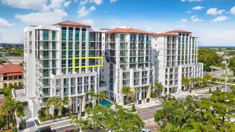 475 E Royal Palm Road Boca Raton FL 33432