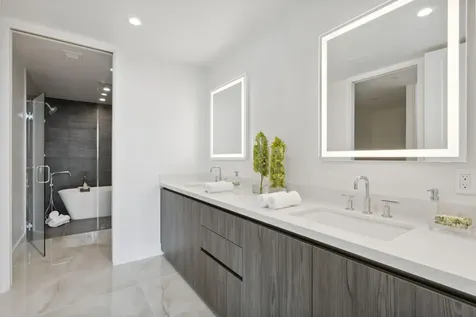 475 E Royal Palm Road Boca Raton FL 33432
