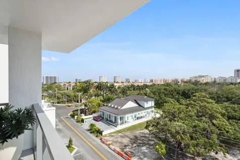 475 E Royal Palm Road Boca Raton FL 33432