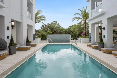 475 E Royal Palm Road Boca Raton FL 33432