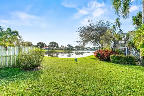 9707 Harbour Lake Circle Boynton Beach FL 33437