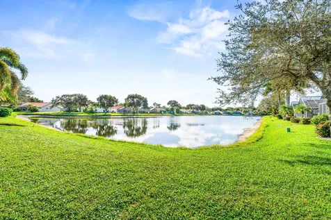 9707 Harbour Lake Circle Boynton Beach FL 33437