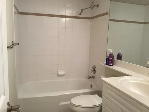 1000 Spanish River Road Boca Raton FL 33432