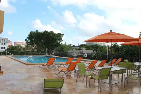 1000 Spanish River Road Boca Raton FL 33432